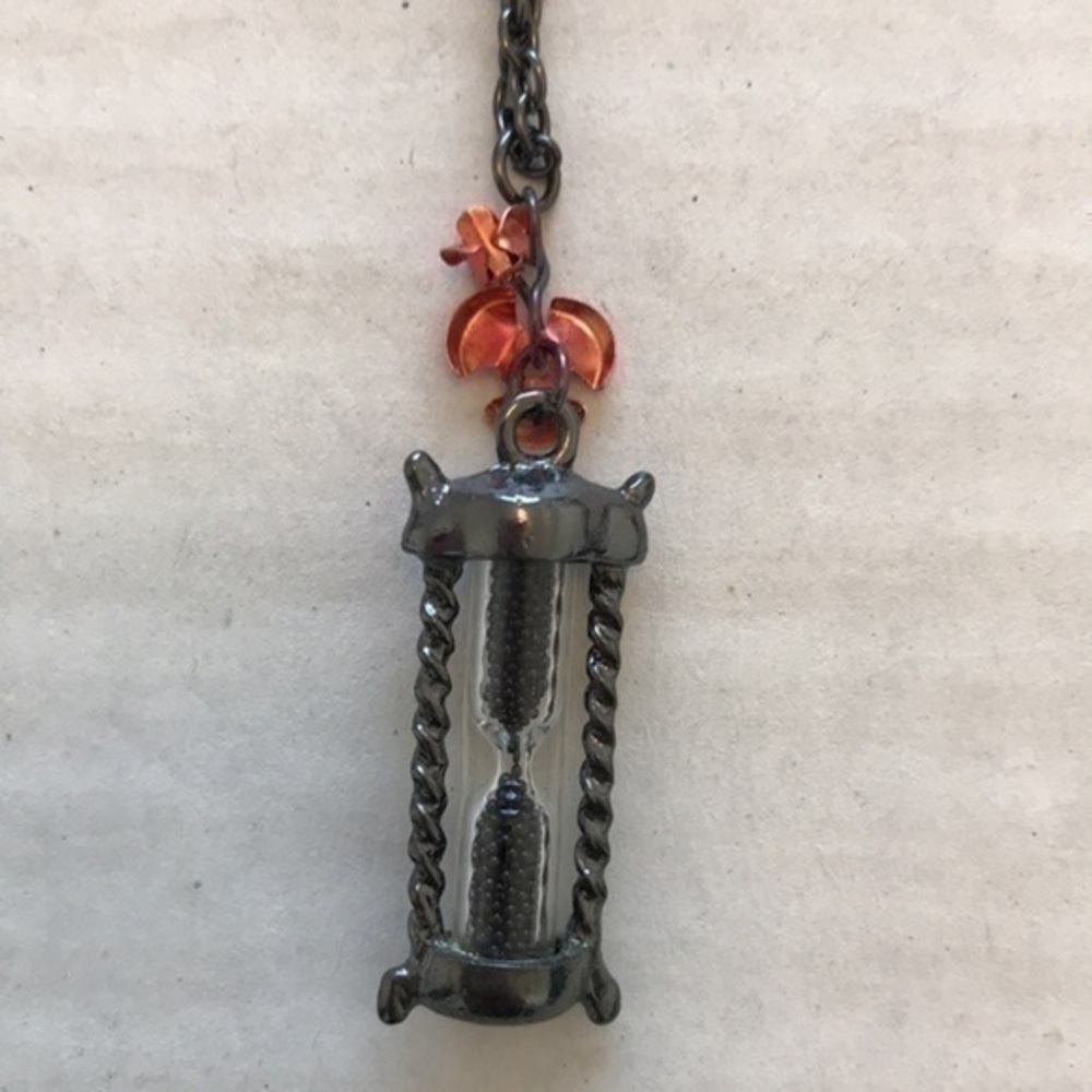 Body Rage Time Capsule Necklace - Picture 2 of 6